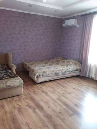 Гостиница Guest Houses on Pushkina Евпатория Улучшенные апартаменты-16
